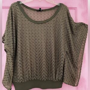 Sleek cover top with beautiful fabric!